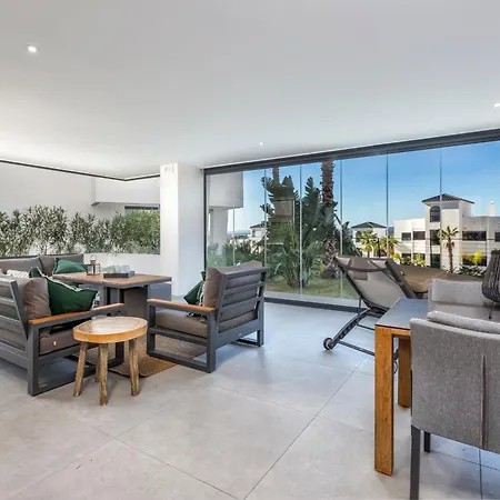 Mirador Hills Casa Bonita * 埃斯特波纳